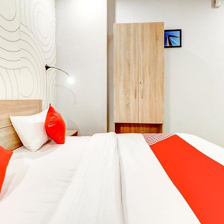 Hotel O Jps Grand Hotel New Delhi Extérieur photo