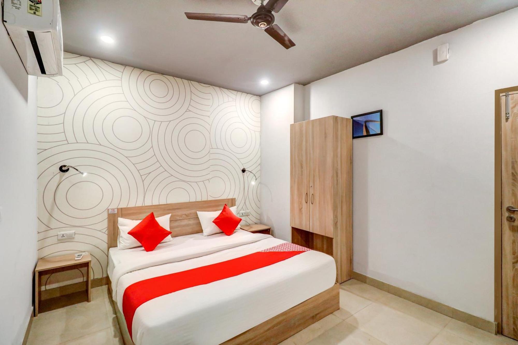 Hotel O Jps Grand Hotel New Delhi Extérieur photo